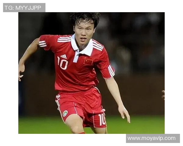 全球顶尖高学历足球明星的职业生涯与教育背景探讨 全球顶尖高学历足球明星的职业生涯与教育背景探讨