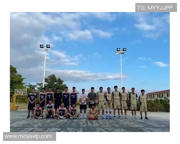 成都篮球队心理素质分析与提升策略研究探讨